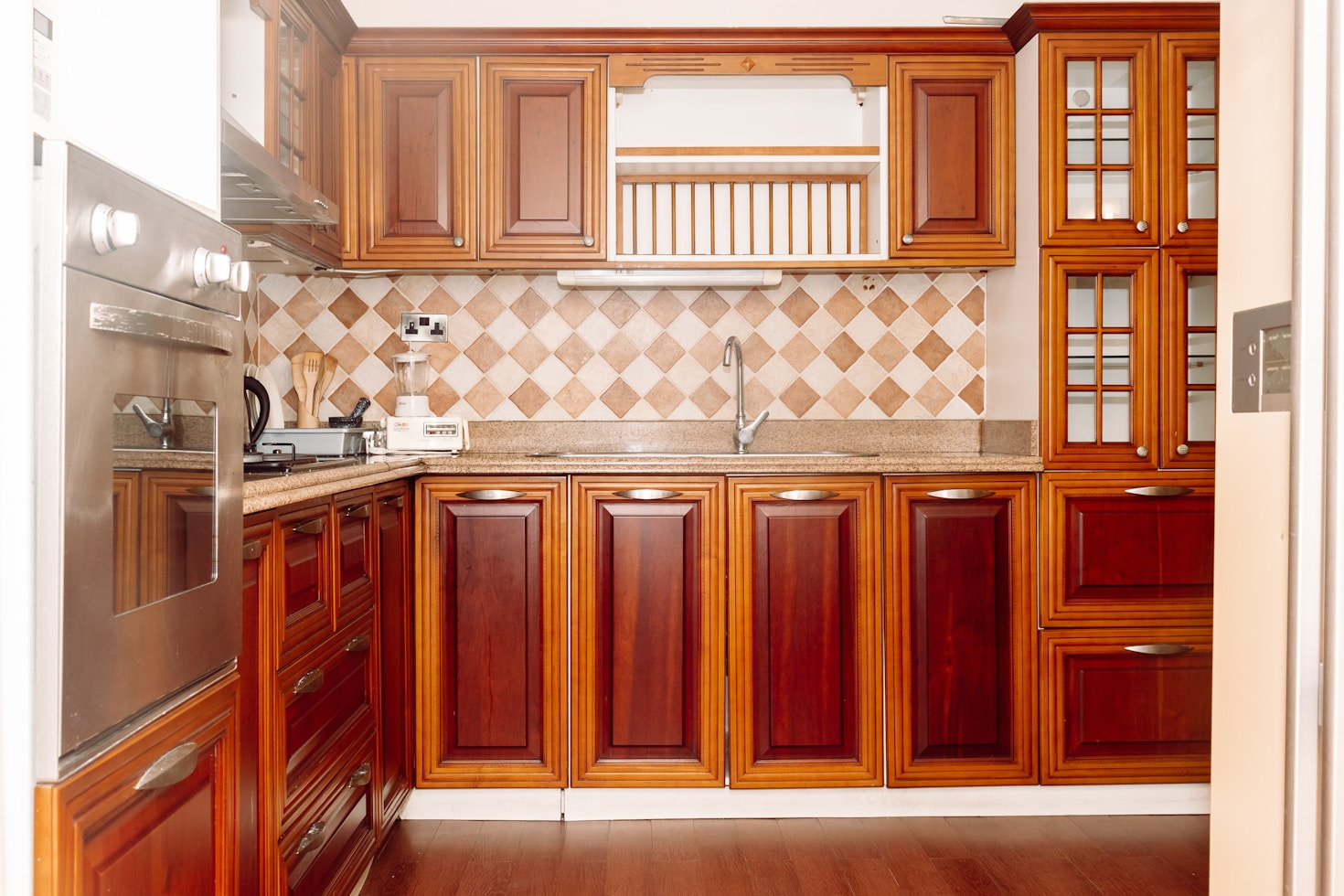 Why High-Quality Materials Matter in Cabinet Making